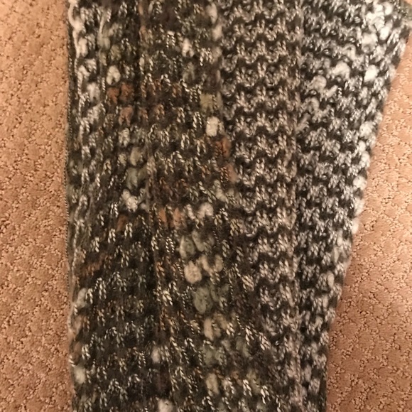 Wool-Like Woven Long Infinity Scarf - Picture 5 of 5